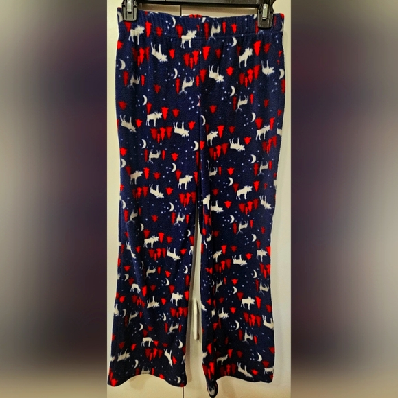 Eddie Bauer Pajamas Size M (10/12) Kids with Moose and trees. - Picture 1 of 10